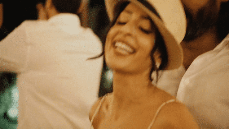 Our beautiful bride dancing to the rhythm of her heart. ❤️