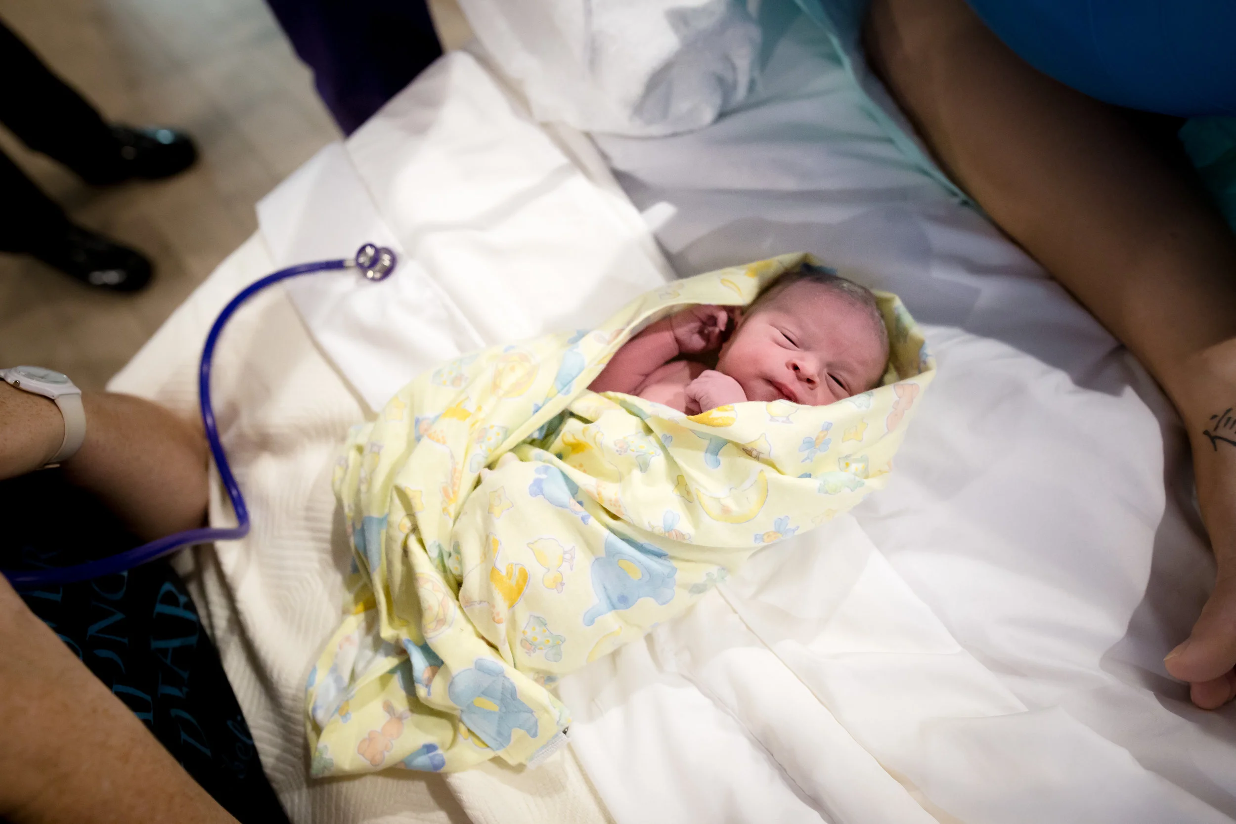 Newborn Photography at Birth Center Bloomington, IL