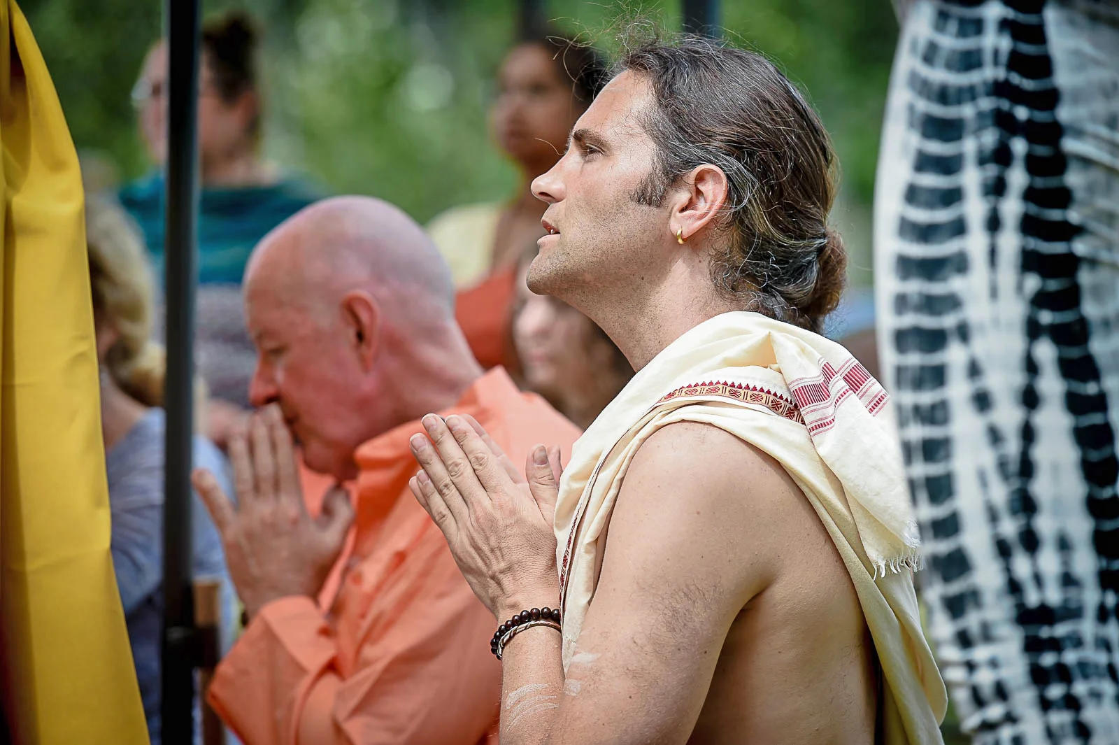 Naren Schreiner (foreground) and Swami Sankarananda (background) offer devotional prayers of gratitude and praise during YogaFest 2017. We are blessed to have these two sincere souls infuse the festival atmosphere with their deeply peaceful and supremely loving spirits, and are pleased to announce plans for both Naren and Swami to return for YogaFest 2018.