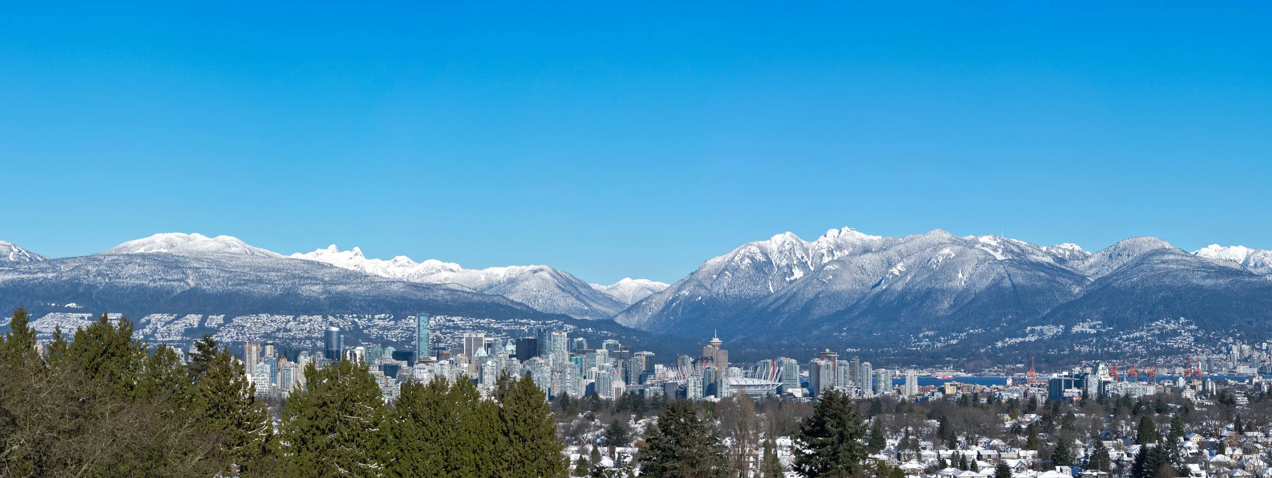 Snowy YVR Skyline.jpg