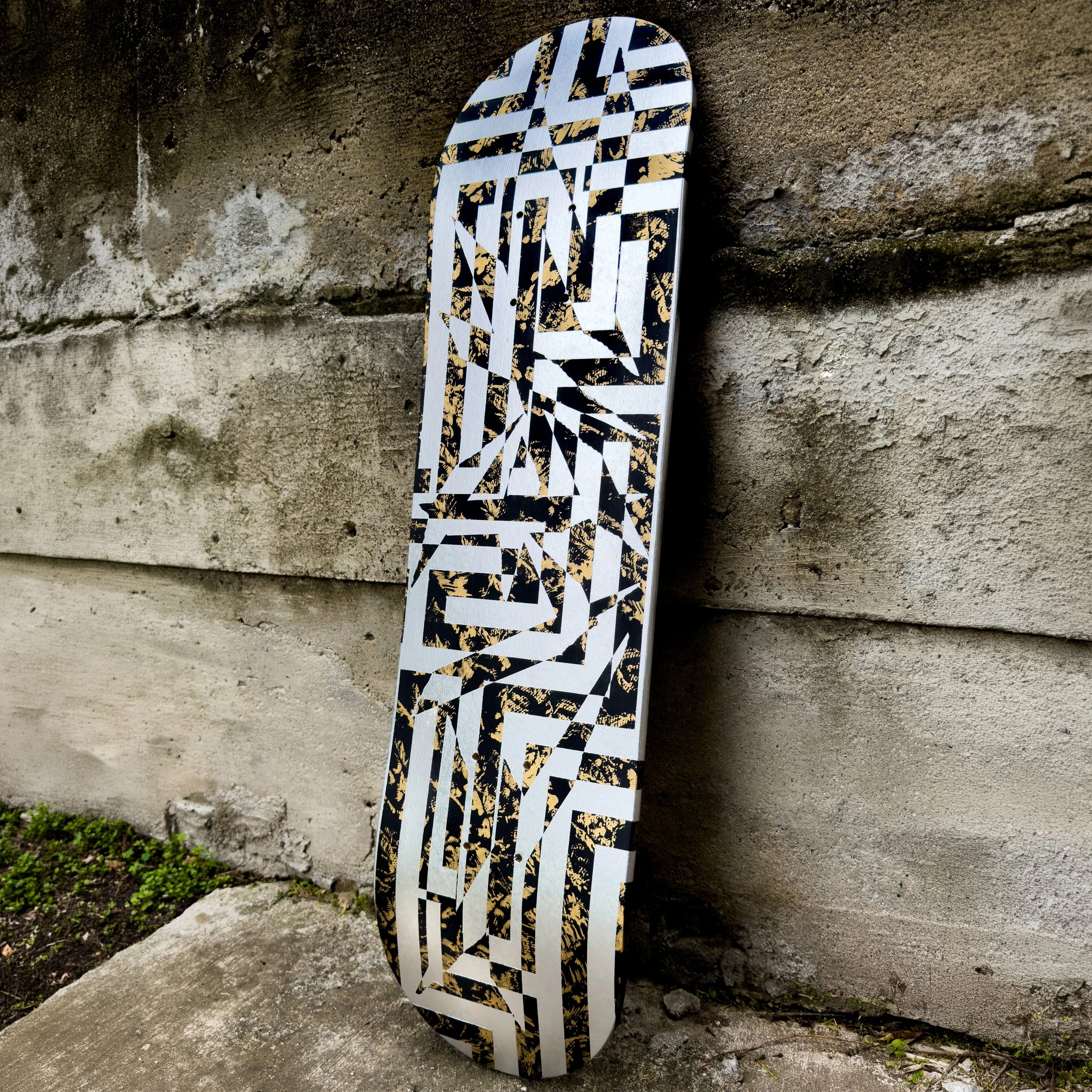 Flekz - Signature - Side Shot - SKate Deck Outside SP.jpg