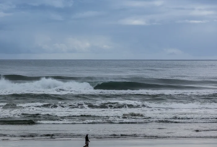 long beach walks with stretched out lefts 