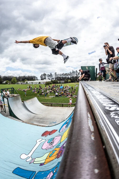 And no surprises... Junior champ