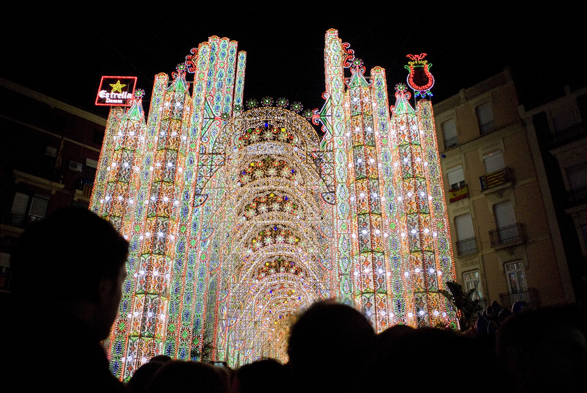 A spectacular lights display downtown. We watched the impressive show, where it is lit up in a thousand different patterns, to a variety of songs, including Pharrell Williams' "Happy."