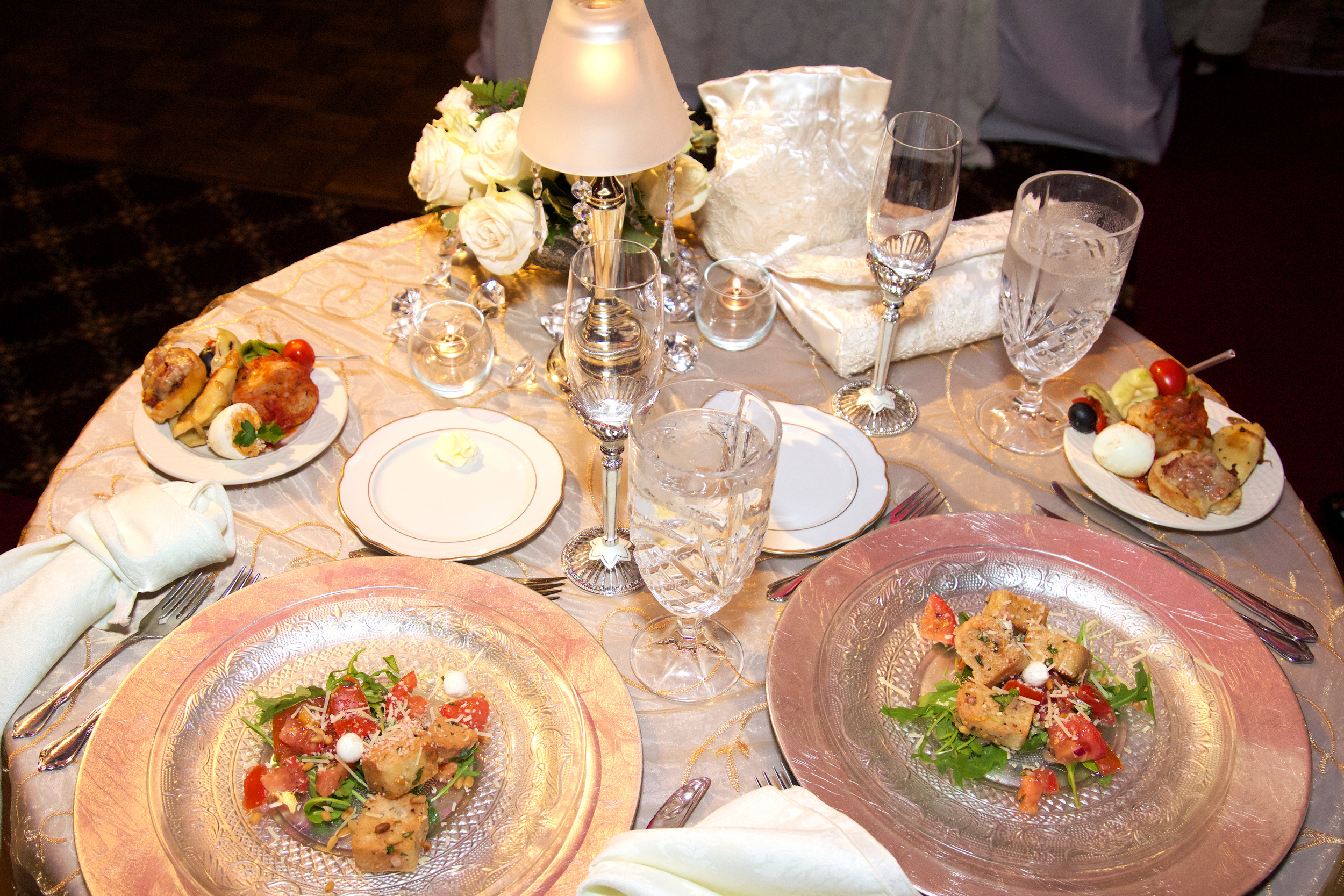  Panzanella Salad and Hors D'ouervres&nbsp; 