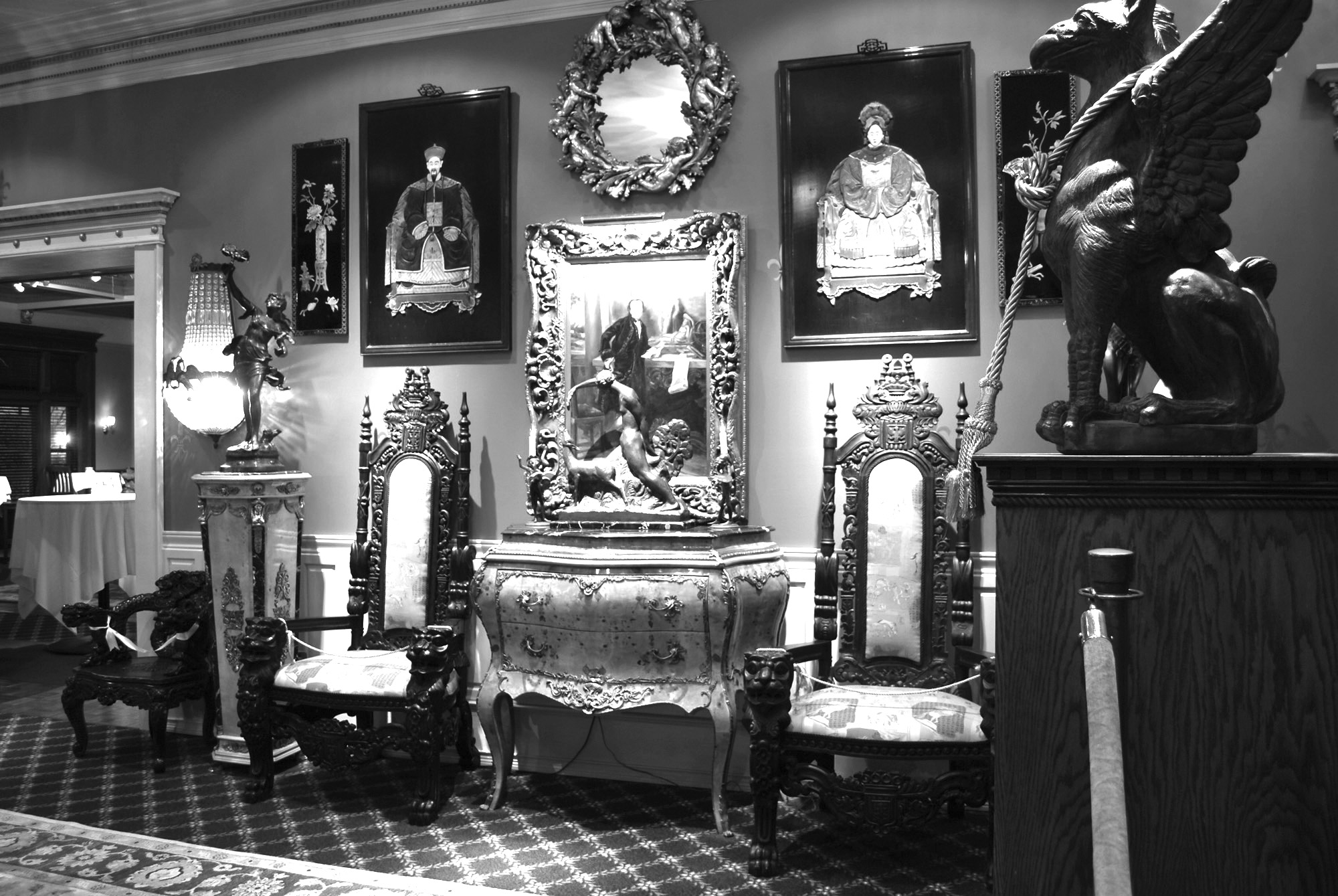 02210_BW.jpg