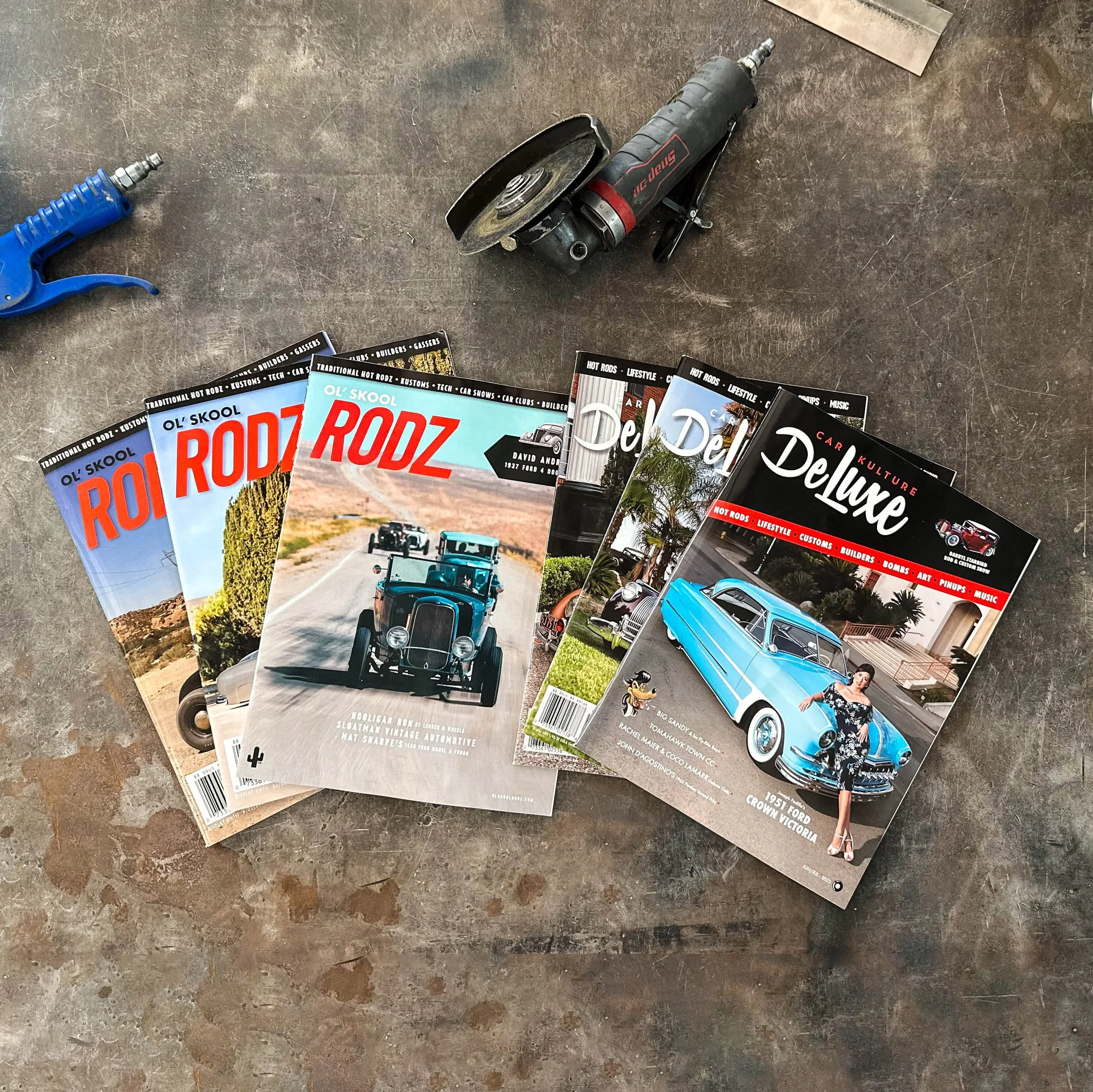 magazines_social .jpg