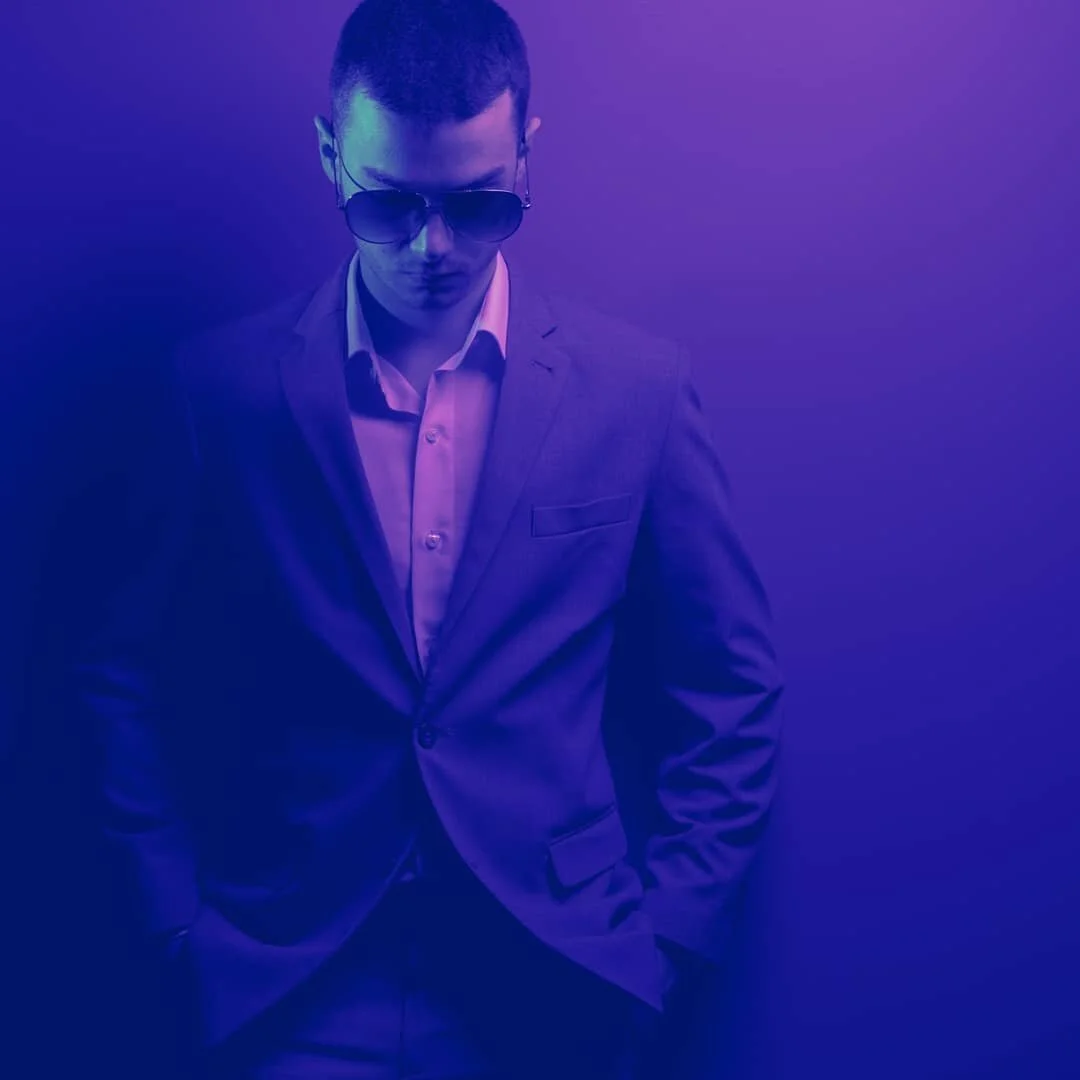 Senior portrait sessions can be what YOU want them to be. 
Break out of the ordinary, be, you

________________________________________________

#sonyalpha #sonya7riiiphotography
#sonyA9 #portrait #atlantaportraitphotographer #atlantaportraitphotogra