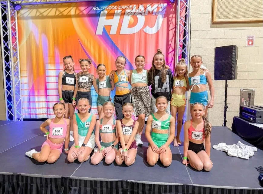 Dancers came back inspired, motivated and absolutely tanked from non-stop classes all weekend. We wouldn&rsquo;t have it any other way! 

A BIG shoutout to @hallieehat for representing JNP as the faculty-chosen Spotlight dancer for the closing show F