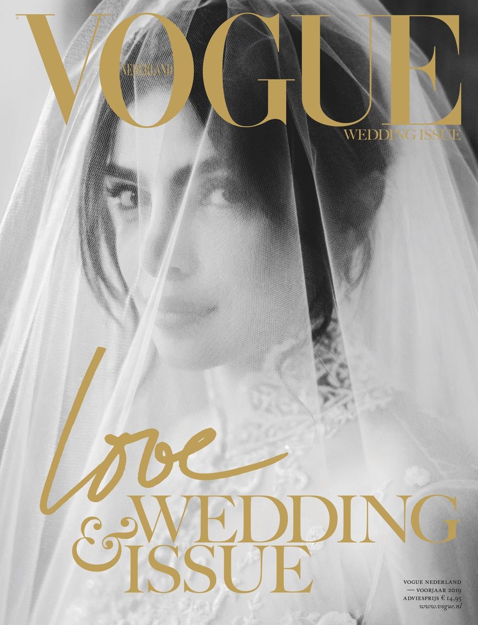 Priyanka-Chopra-Vogue-Netherlands-Love-Wedding-Issue-OnoBello-1.jpg