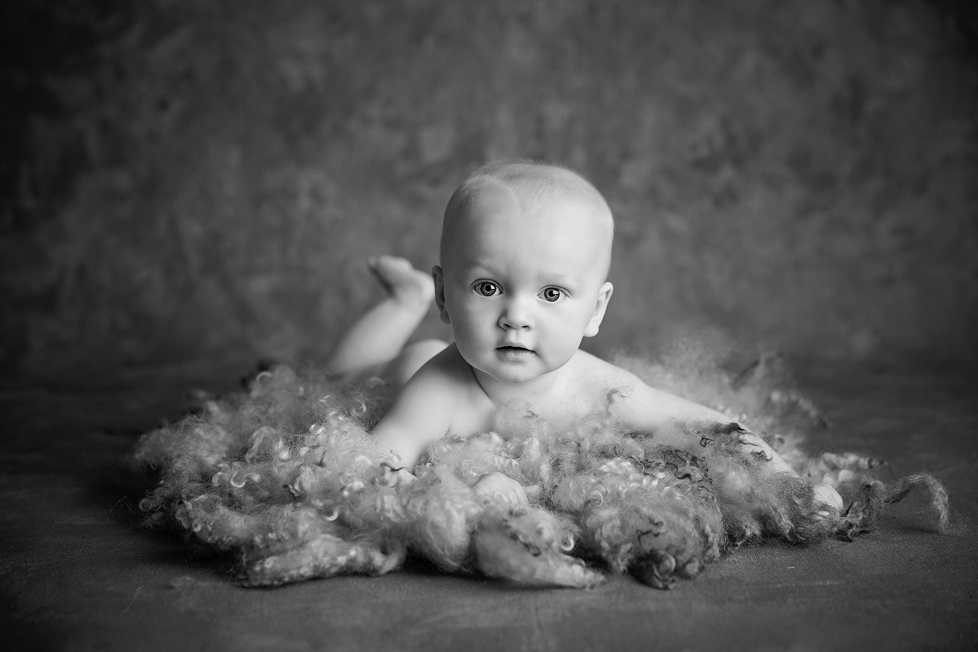 Blake6months-11B&W.jpg