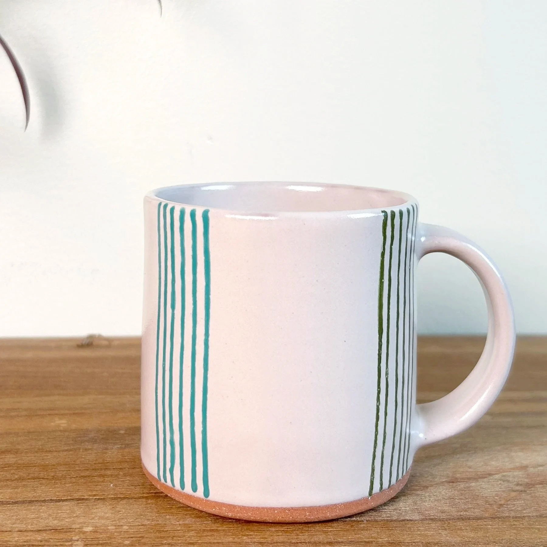 whitemuggreen%26turqstripes.jpg