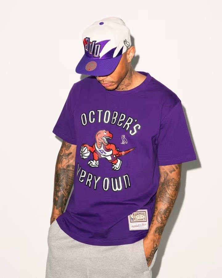 Ovo®-Mitchell-and-Ness-95-Raptors-Draft-Day-T-shirt-Purple-3.jpg