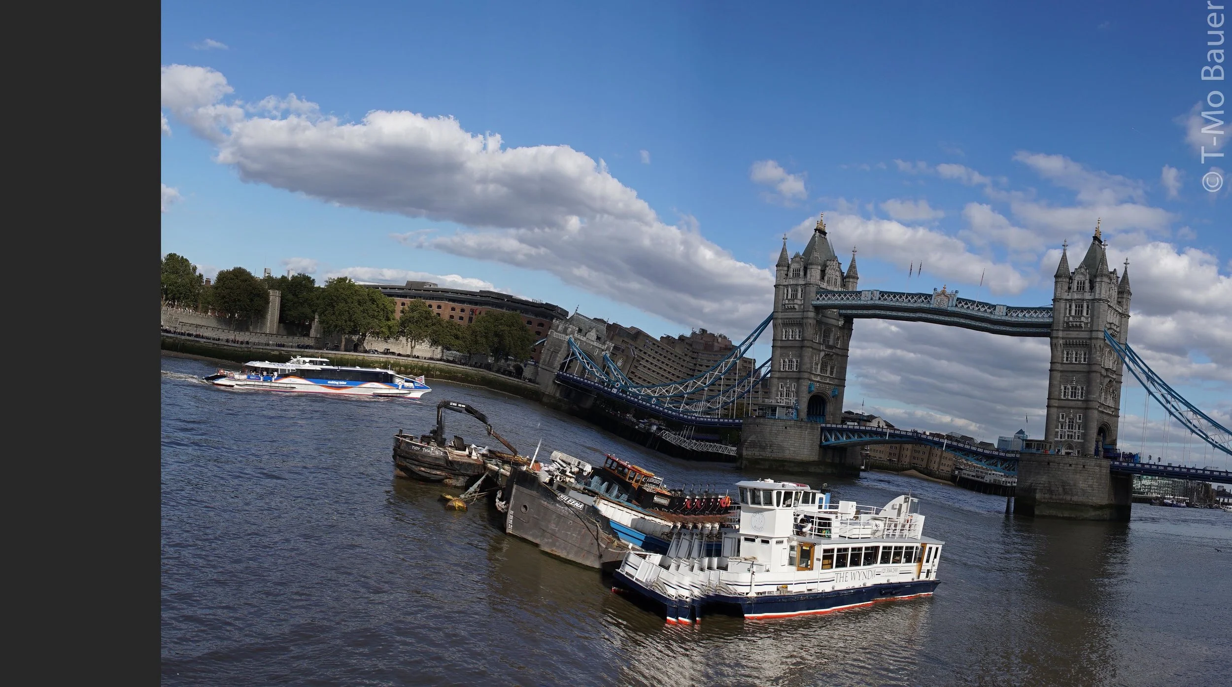 Twisted London, Tower Bridge1.JPG
