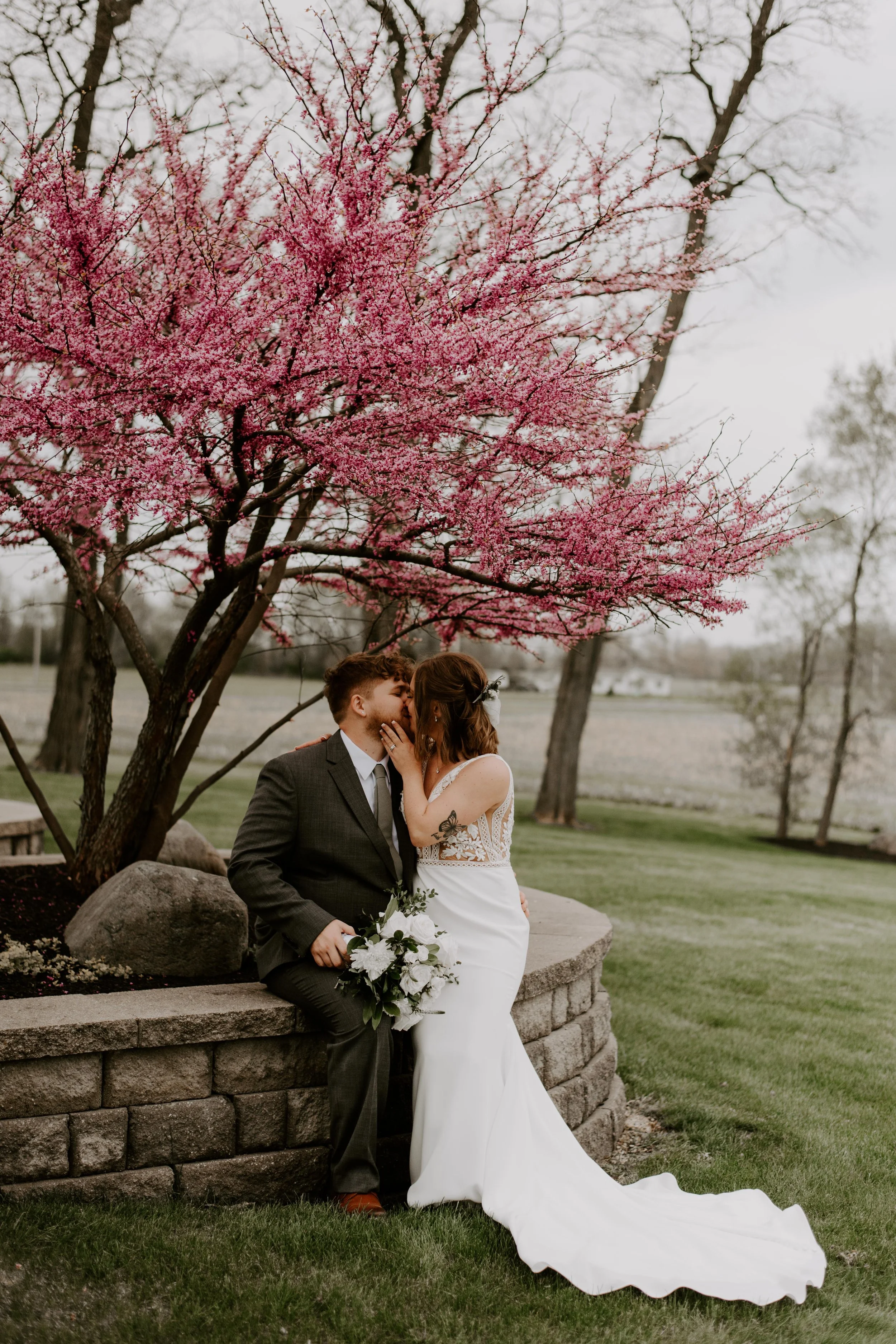Rogers Wedding | The Lodge at River Valley | Yorktown, Indiana