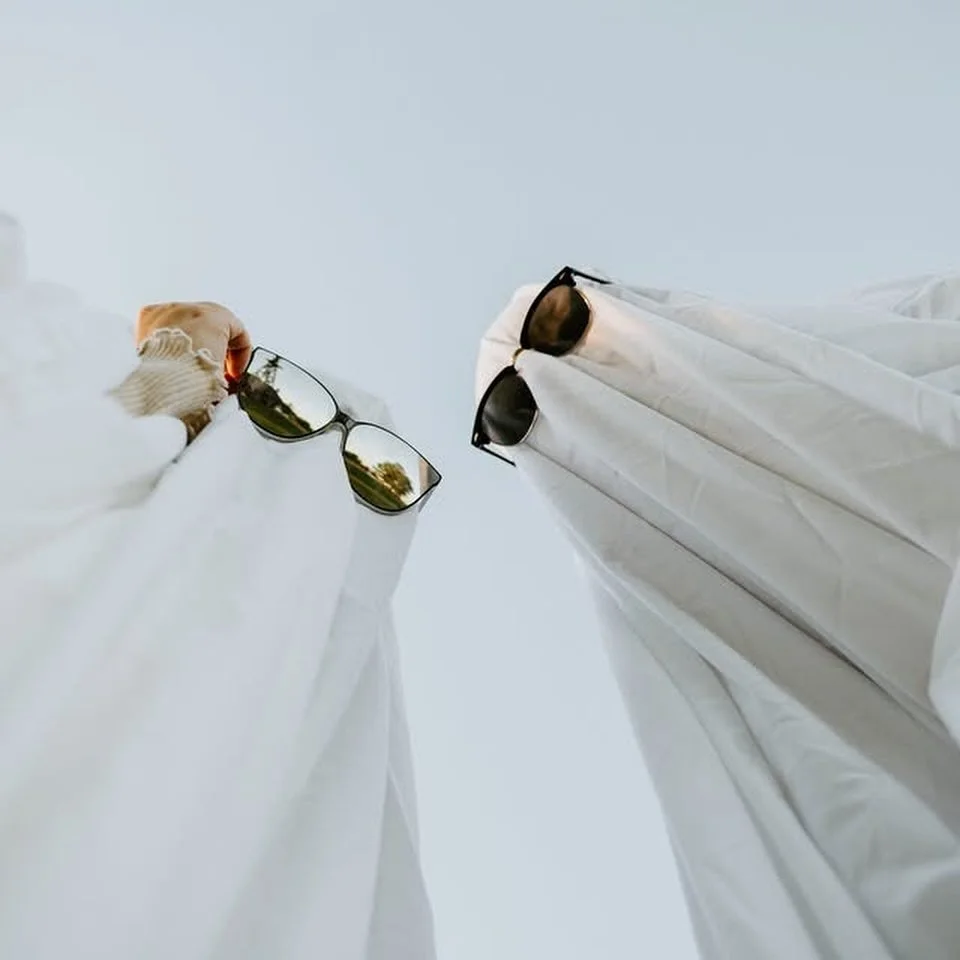 Stay spooky 🎃 I had to throw it back to this spooky session in honor of Halloween tomorrow 👻 #ghosts