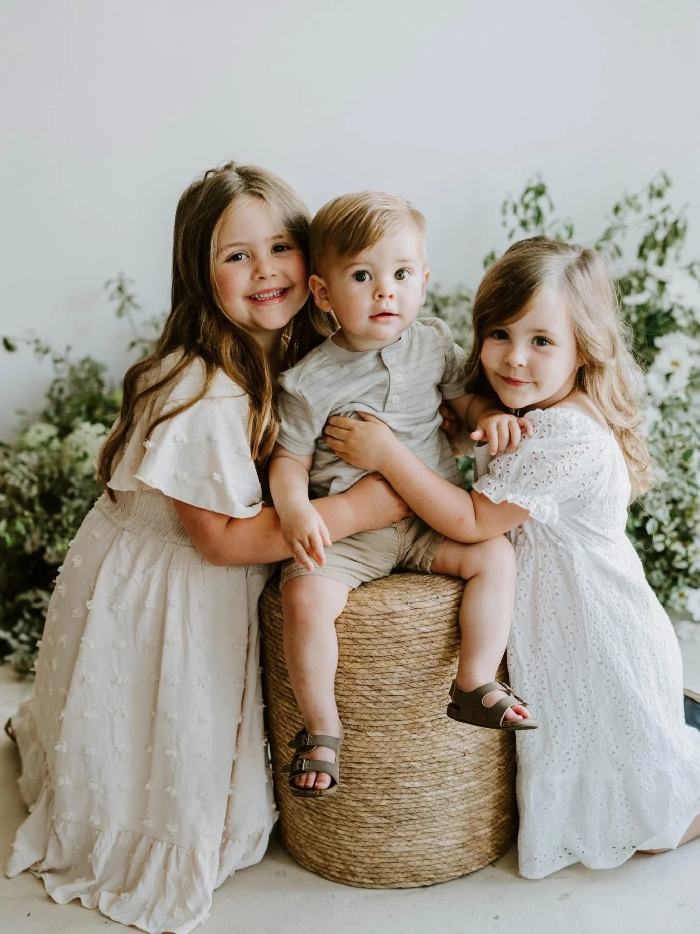 I have several beautiful minis to share for y&rsquo;all ❤️ the Ryan Family is next! You may have seen these in stories, but I felt like they deserved a spot on the grid!! 

I have some days open in May and I&rsquo;m still taking on a few sessions. If