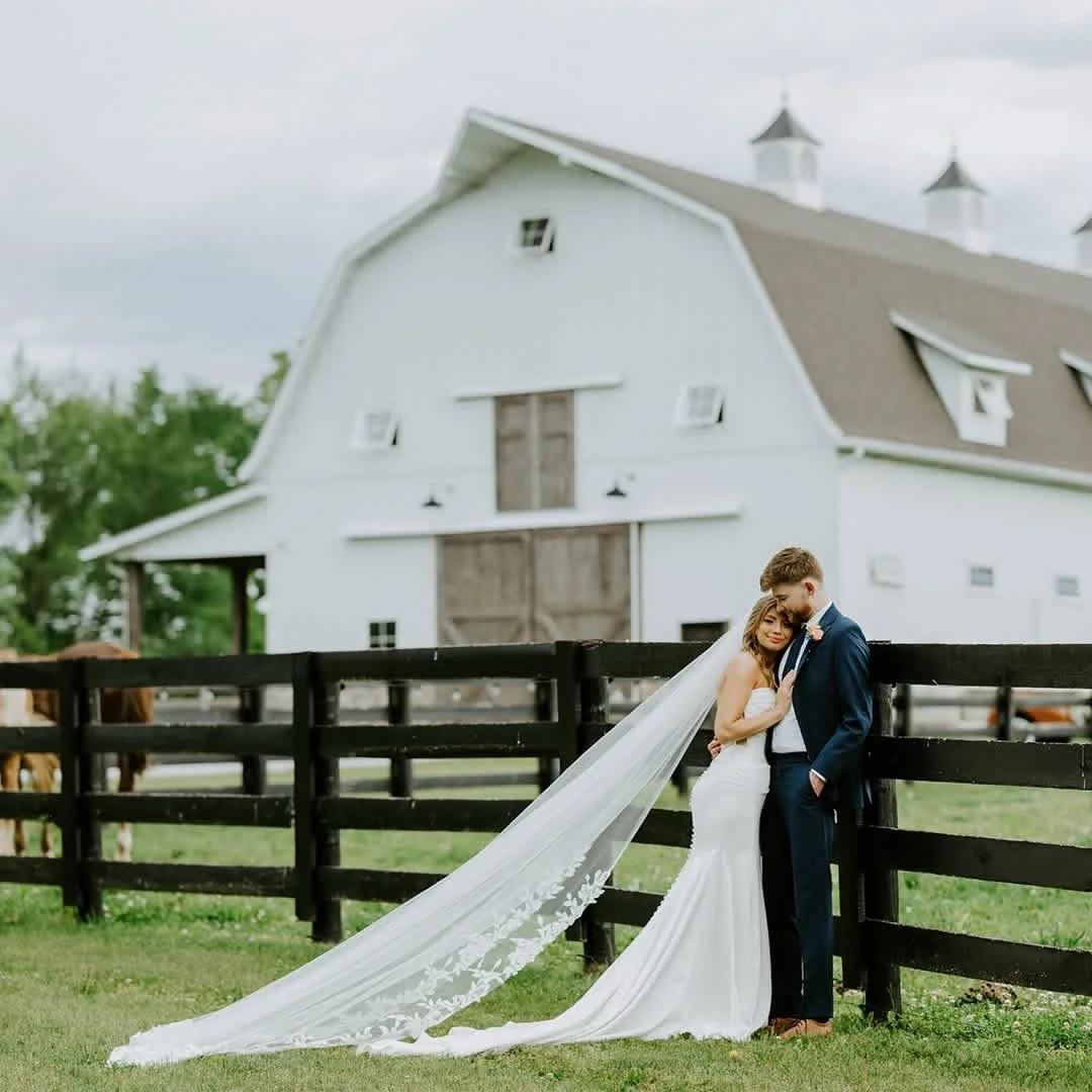 This past Saturday with Kristina + Matt was stunning! Not only  did I get to photograph at a new venue for myself, but also got to capture such a lovely day for these two ❤️ 

This is only a small peek into some of the best moments. I do however have