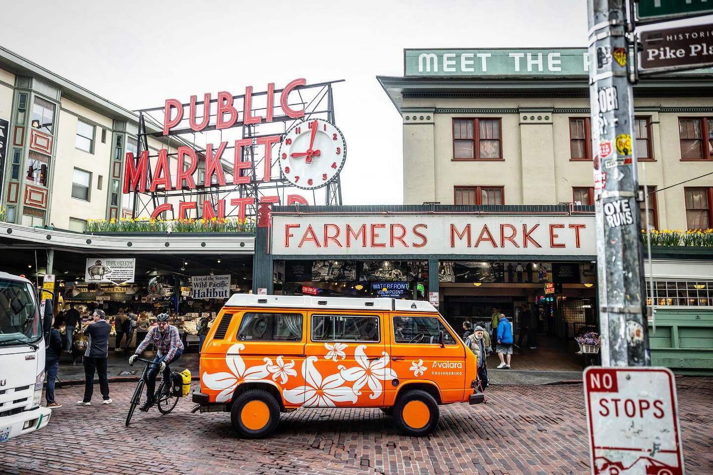 Gretel got a taste of that corporate life last week, representing Seattle to hundreds of Avalara employees in town for a conference.