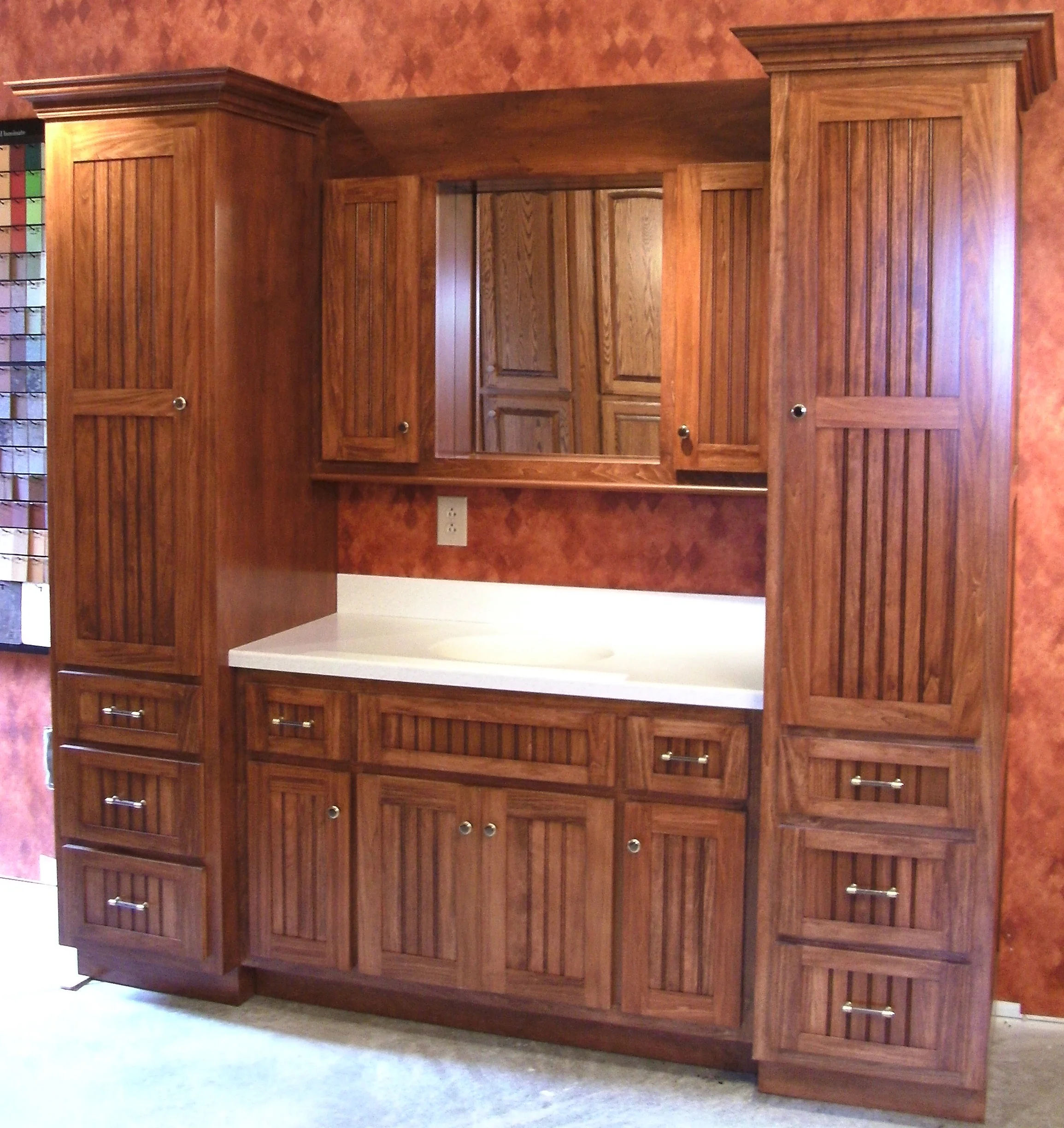 Bathroom storage unit