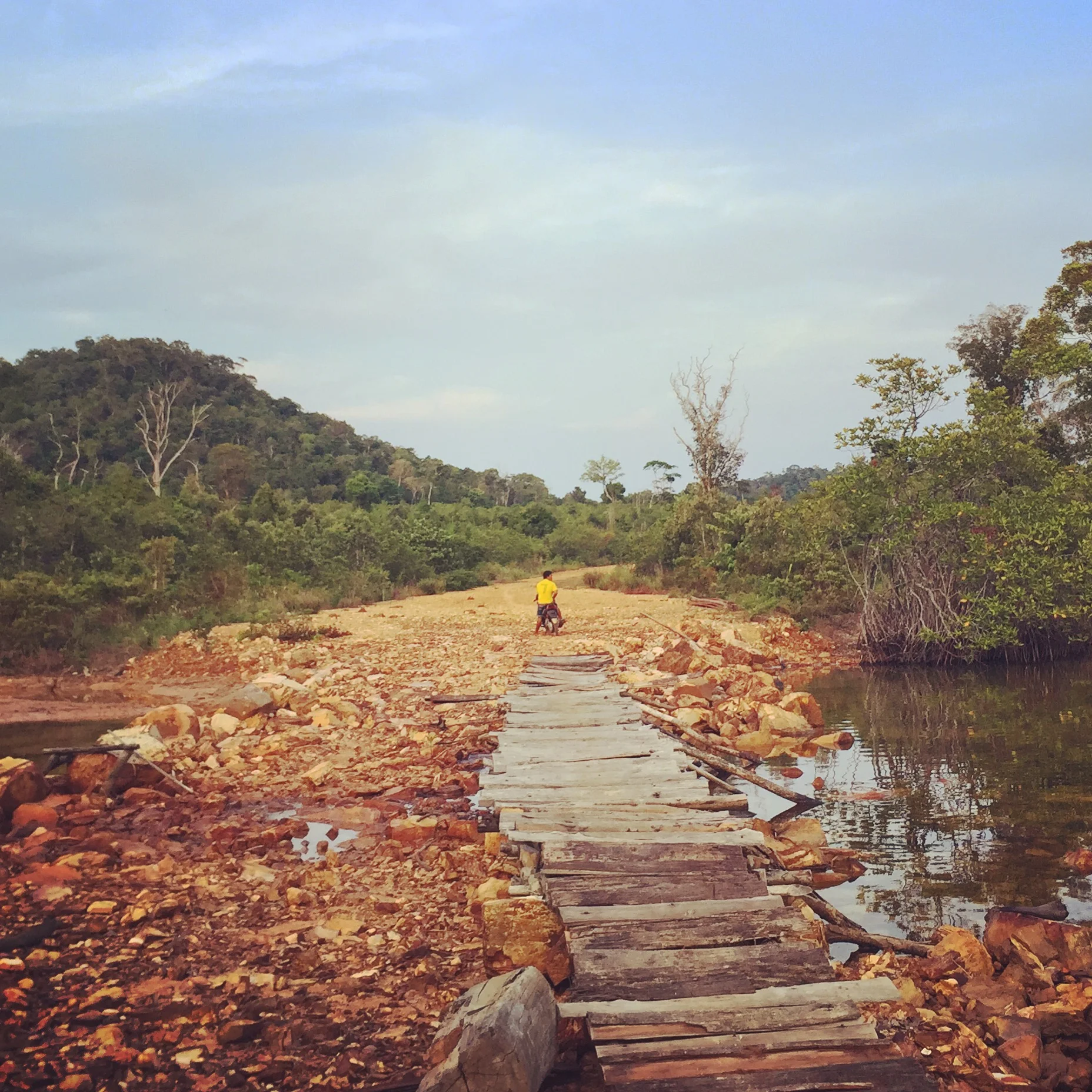 Something like a Koh-Rong-men-on
