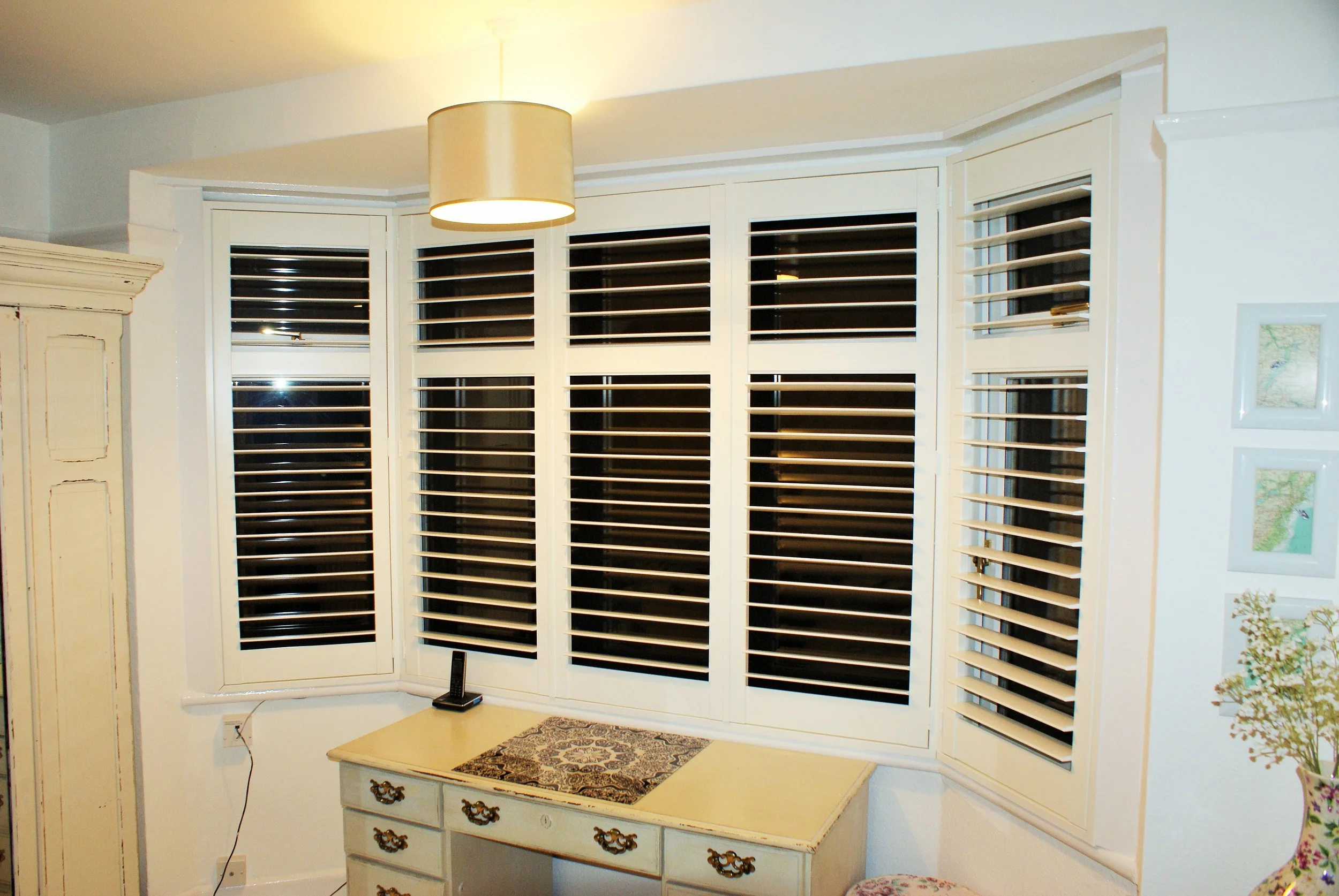 Bay-window-shutters-specialist-bournemouth-995.JPG
