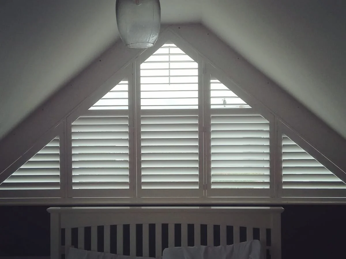 Hardwood shaped bedroom shutters installed to this lovely home in Mudeford yesterday! 
89mm louvres in Pure White with the Easy Tilt Louvre Mechanism.
.
.
.
:
.
#plantationshutters #windowshutters #bespokeshutters #madetomeasure #shutters #shutterbli