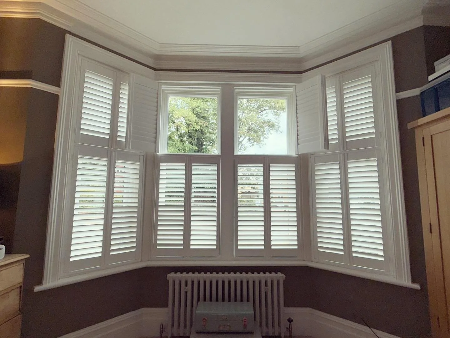 Tier on Tier Hardwood Shutters installed to this dreamy bedroom in Charminster. Part of a larger installation - check out our other posts to see more! 
64mm louvres in Pure White with the East Tilt mechanism.
.
.
.
.
#plantationshutters #windowshutte