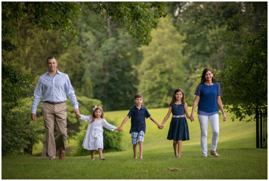 Family-Portrait-Session-Tips-Michael-Busada-Photography_0002.jpg
