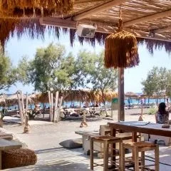 The atmosphere at Wet Stories beach bar is super relaxing…