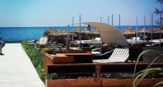 Seaside by Notos Beach Bar sunbeds