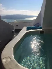 SantoriniHotel2_180x240.jpg