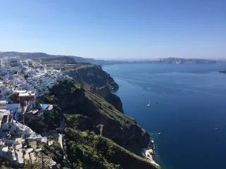 FiraSantorini_320x240.jpg