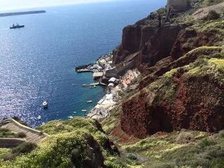 AmmoudiSantorini1_320x240.jpg