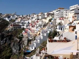 FiraTownSantorini_320x240.jpg