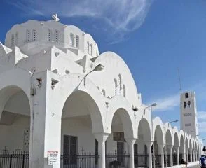 Orthodox Metropolitan Cathedral in Fira.