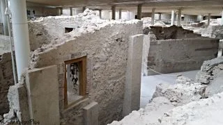 AkrotiriSettlementSantorini_320x180.jpg