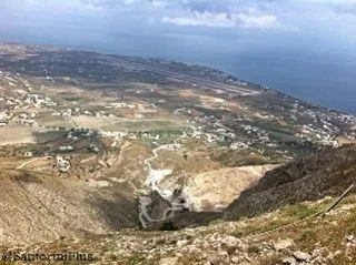 SantoriniMonastery7_320x239.jpg