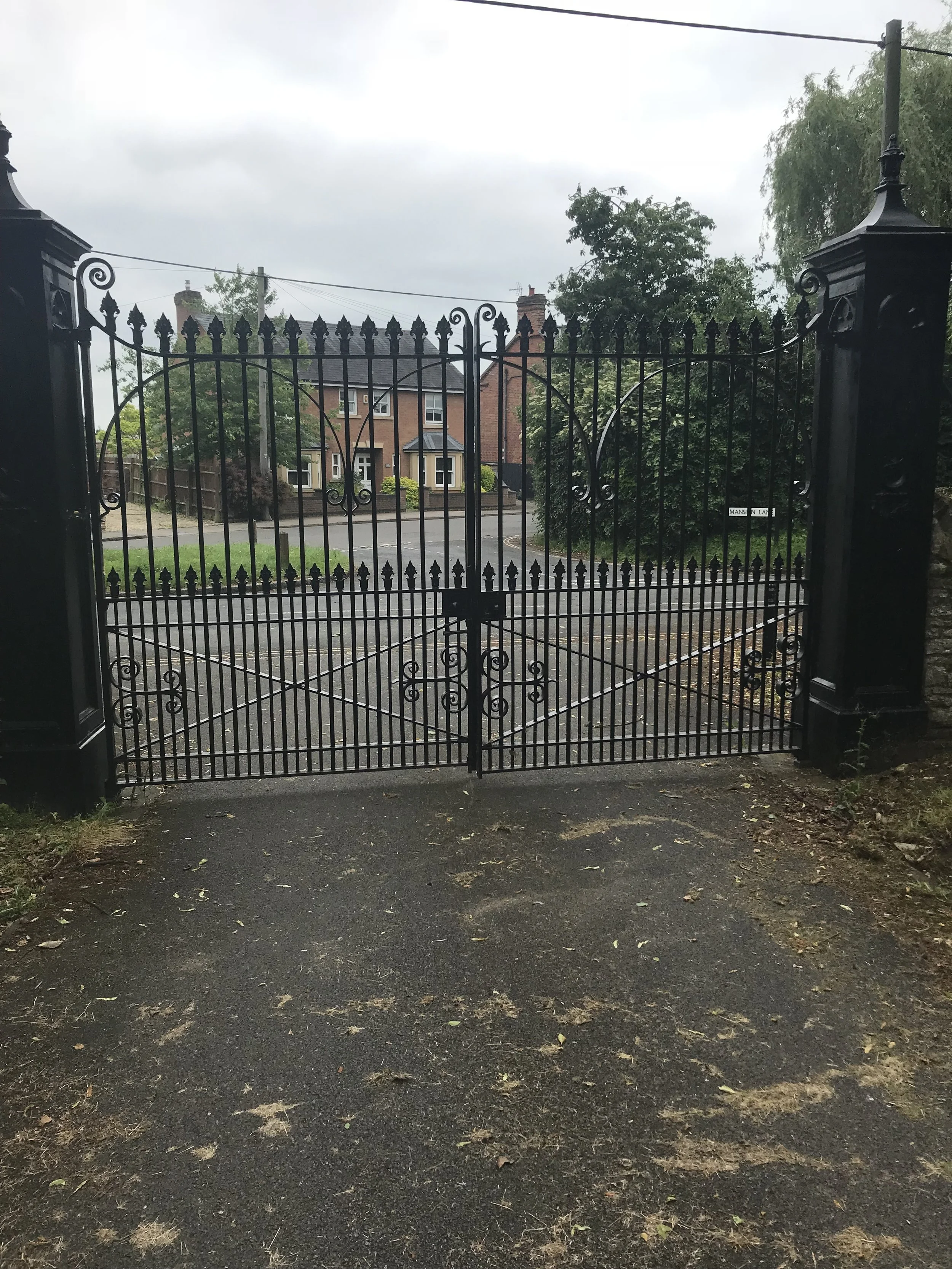 haroldmanor.jpg