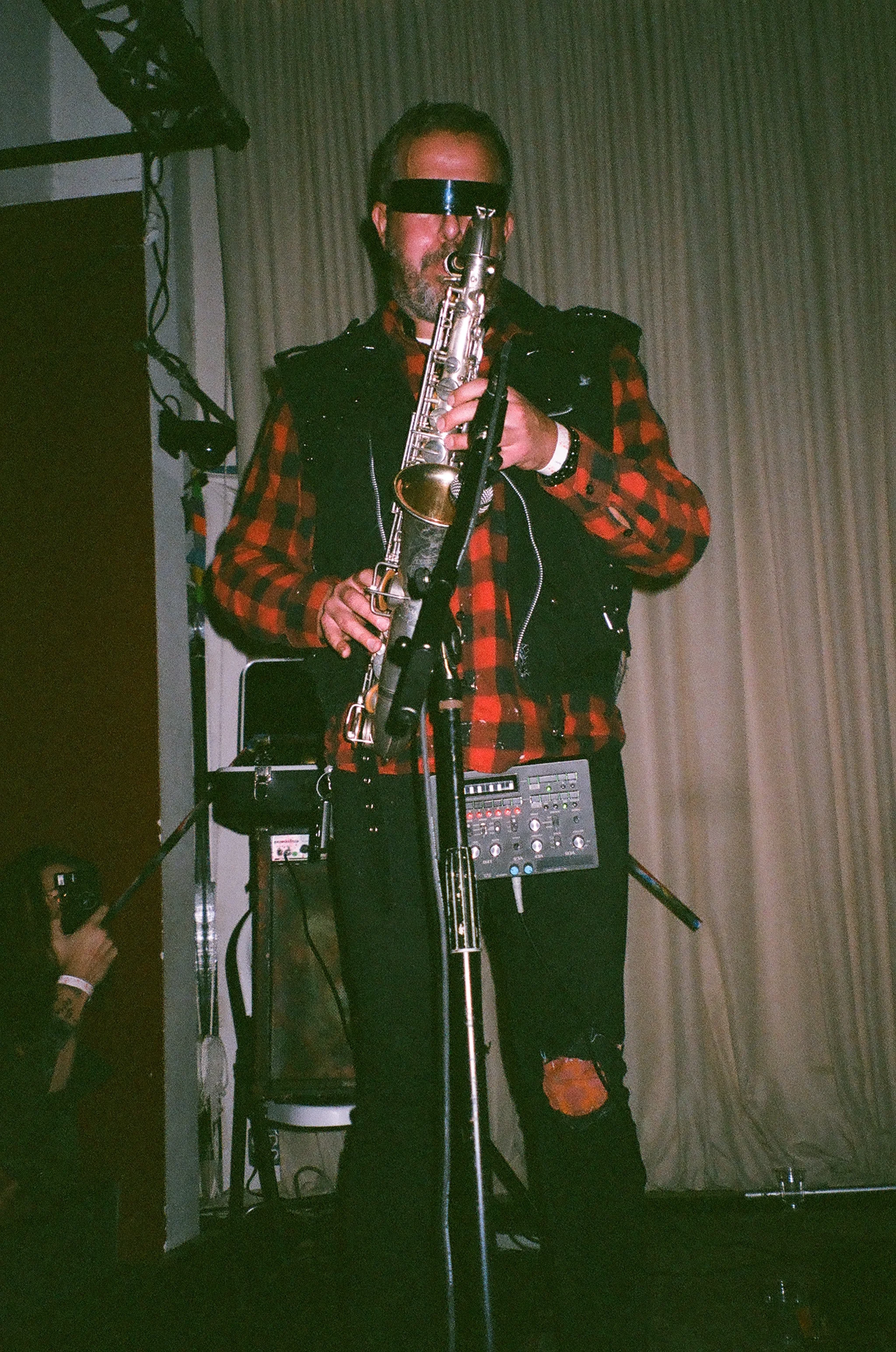 Wolf Eyes at Metro Gallery (Baltimore, MD) - 09.04.13