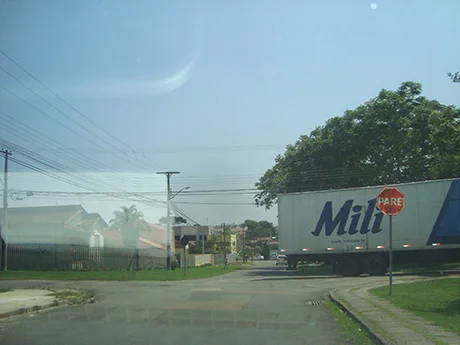 rua setimo simionato cruzamento com a rua francisco mota machado pare horizontal capao da imbuia
