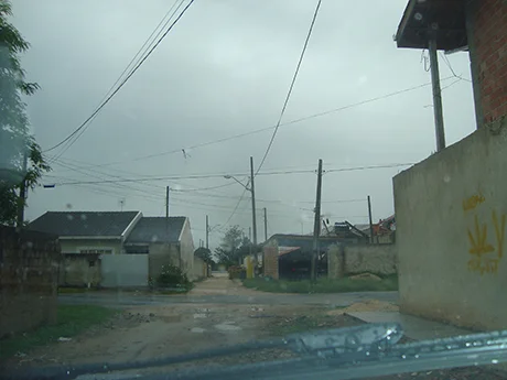 travessa laurindo antonio segalla cruzamento com a rua yedo de farias pinto pare vertical - solitude