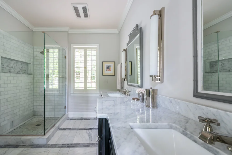 3886 Lake Forrest Drive - Low Res 43.jpg