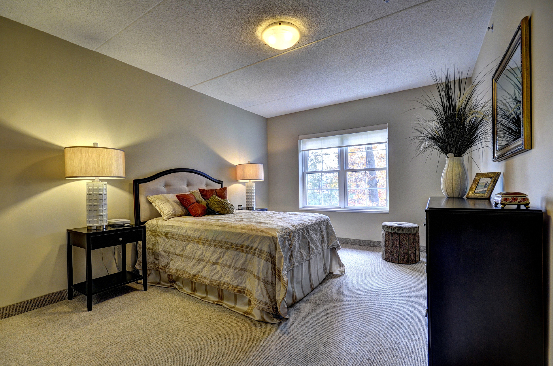 Granite Ridge Bedroom. Click to view larger image.