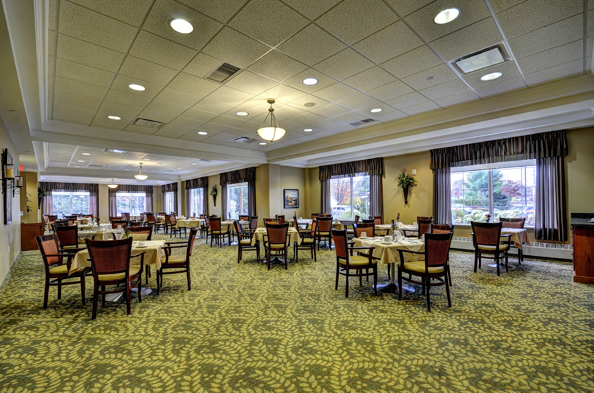 Granite Ridge Dining Floor. Click to view larger image.