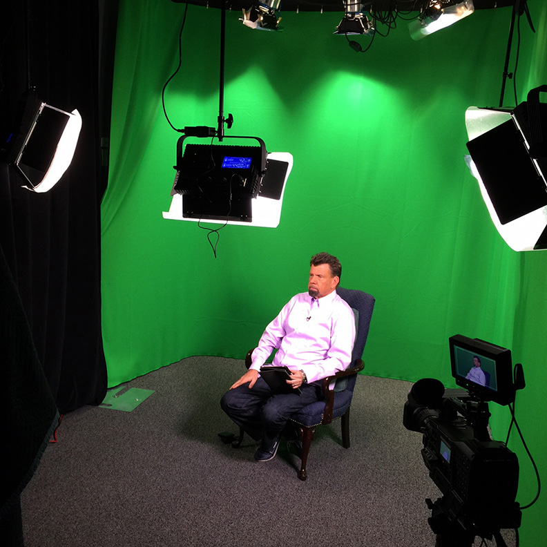 2-cam green screen setup