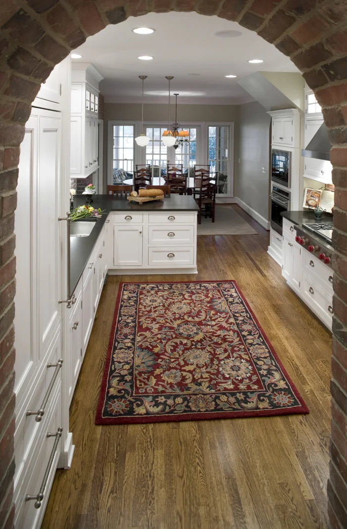 arched doorway and kitchen.jpg