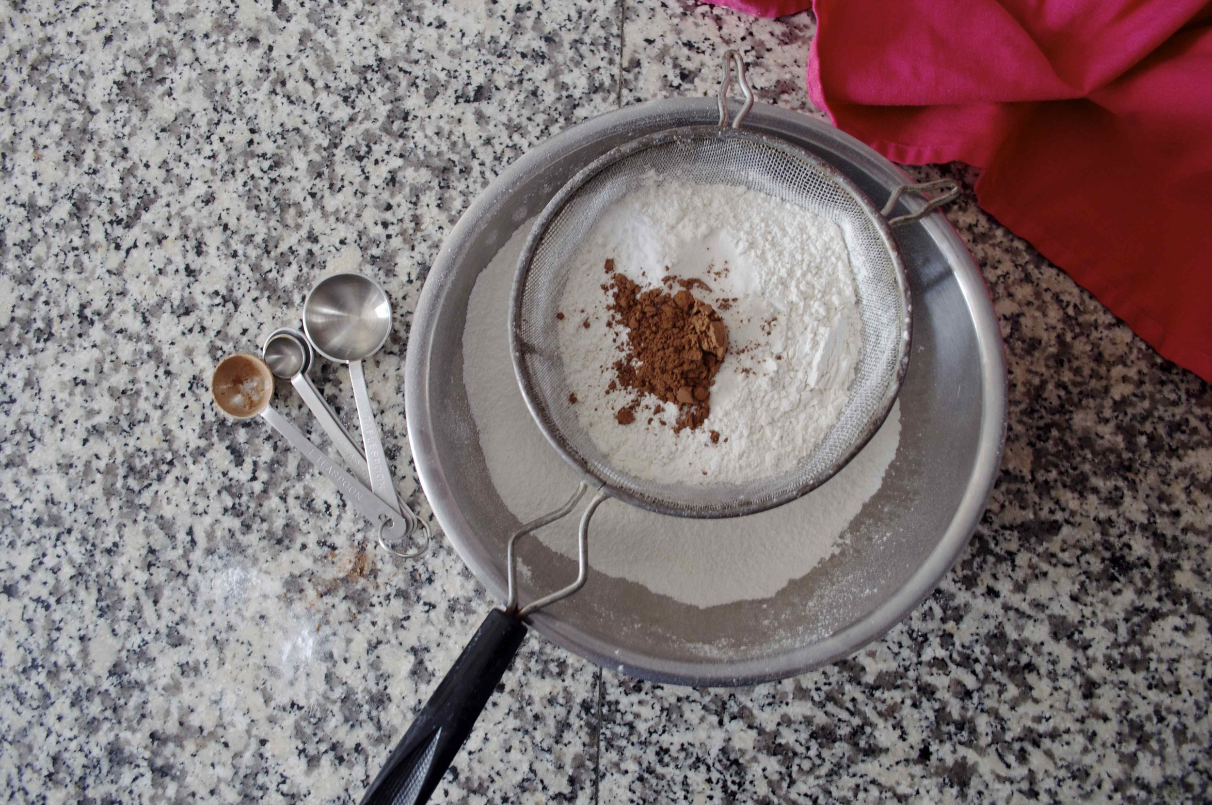 best-red-velvet-cupcake-recipe-fried-parsley
