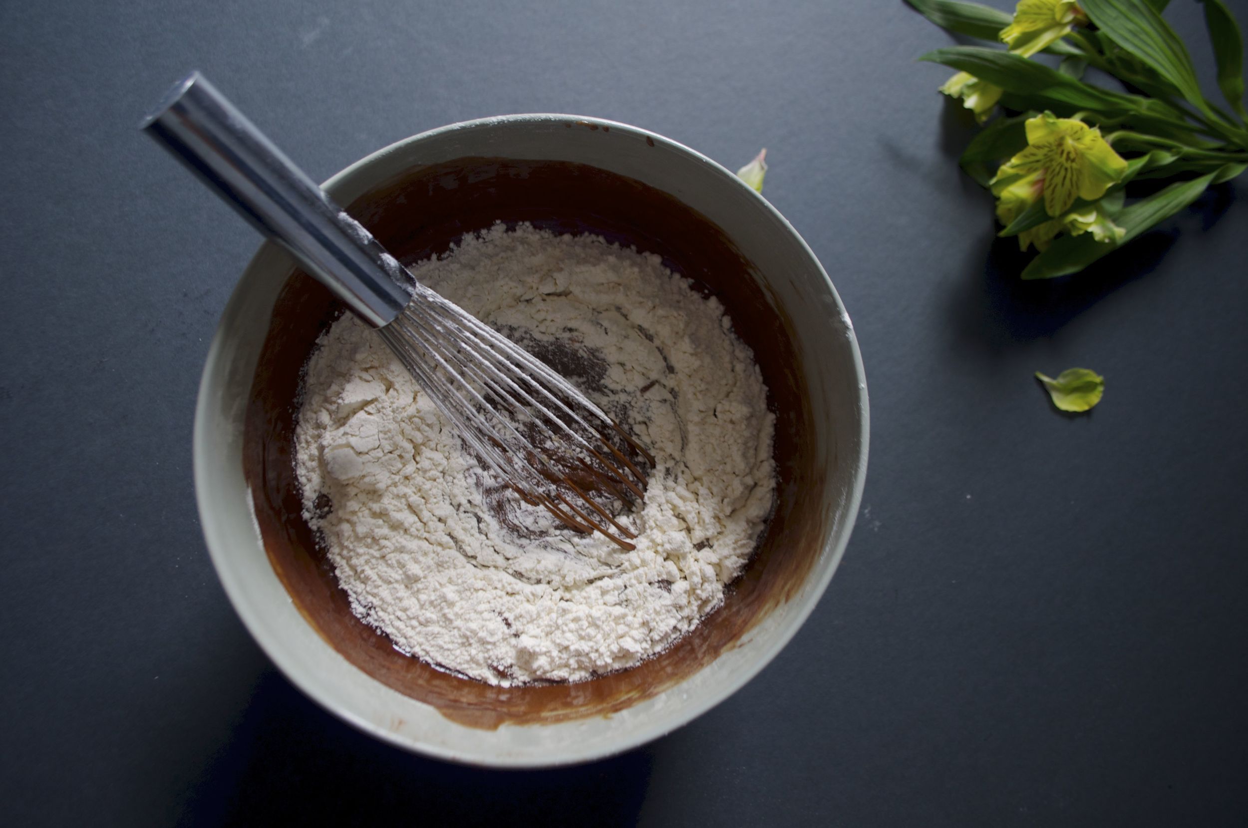 black-cocoa-cake-fried-parsley