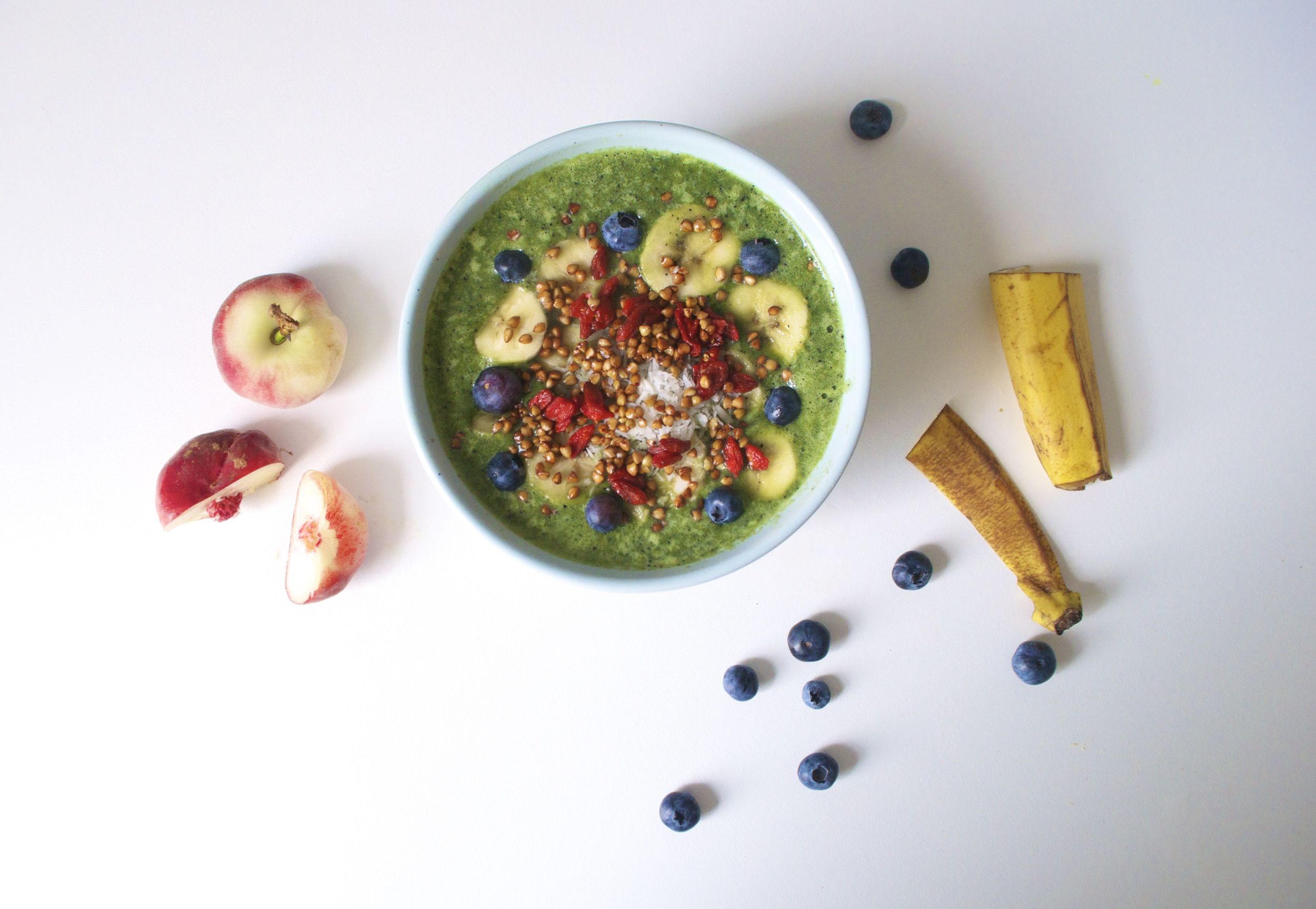 peach-and-buckwheat-smoothie-fried-parsley